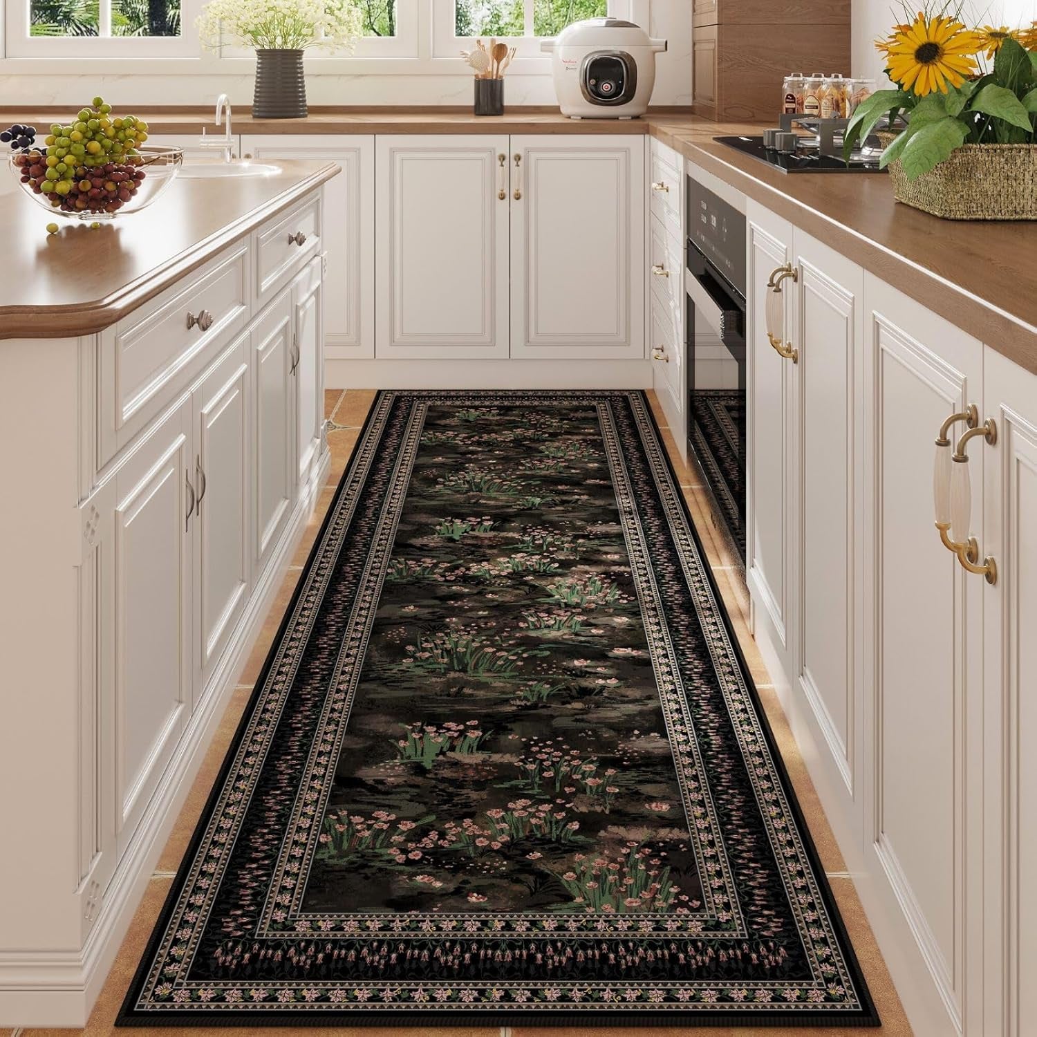 Runner Rug Impressionist-Style Vintage Kitchen Rugs Non Slip Washable Soft Carpet Runner for Kitchen Laundry Bedroom Bathroom, Black